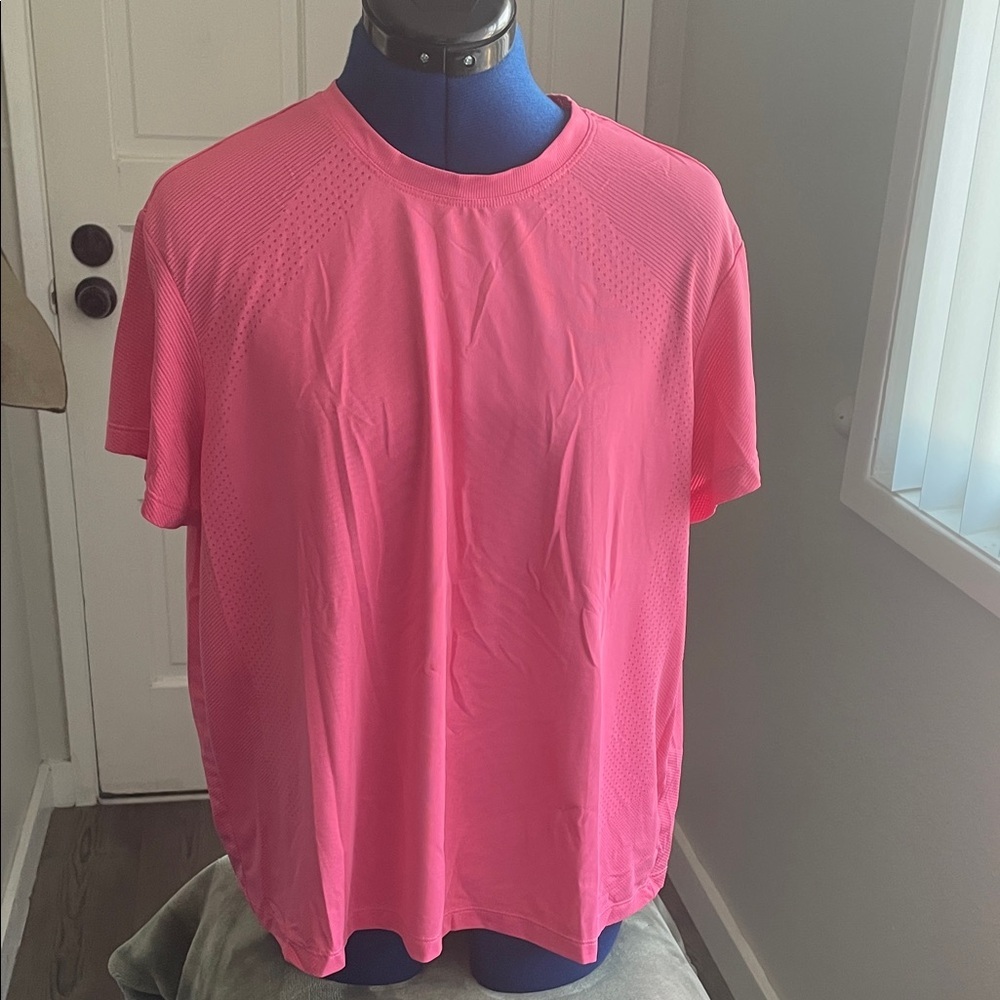 Avia Men's Bright Pink Short Sleeve Tee
